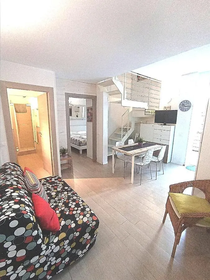 Rori Apartment Florens