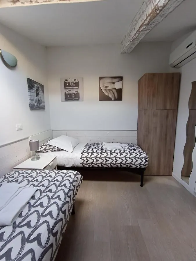 Rori Apartment Florens